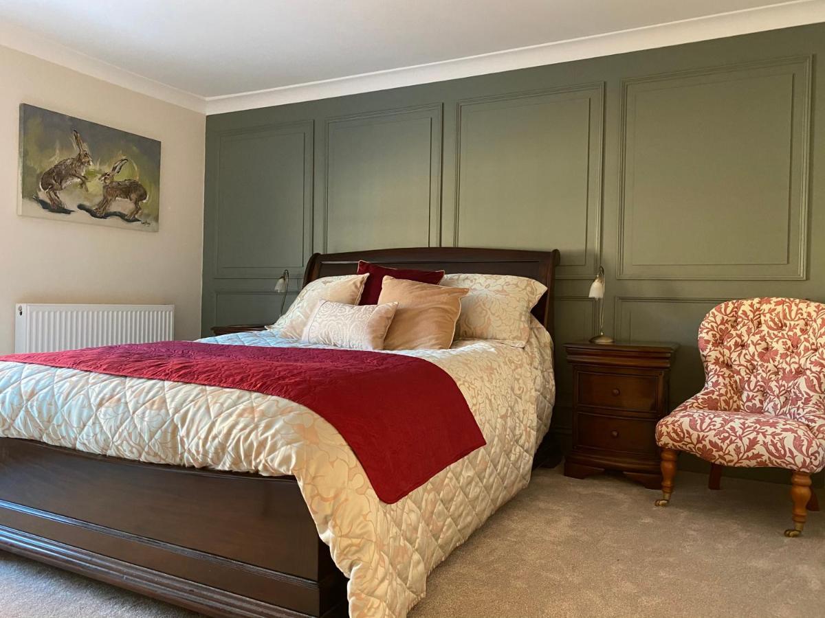 7 Salisbury Street B&B Cranborne Exteriör bild